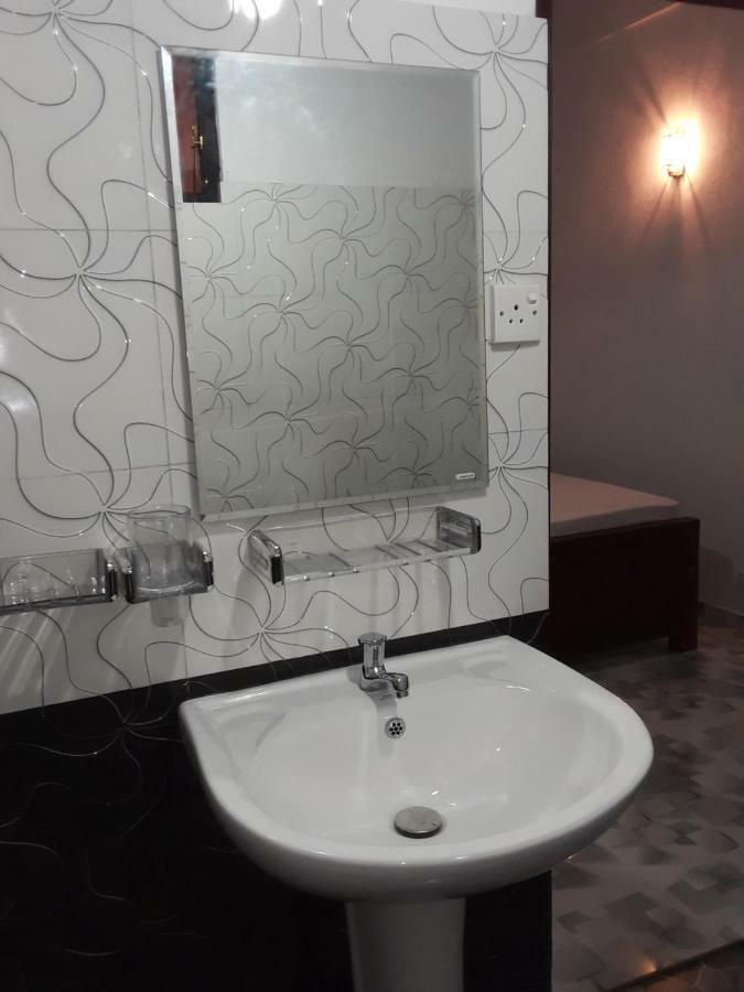Villa Sidu Индурува Екстериор снимка